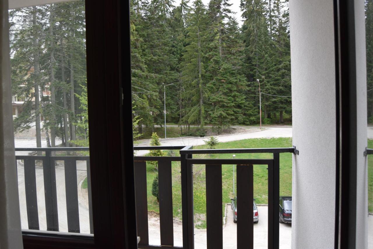 Borovets Holiday Apartments - Different Locations In Боровец Экстерьер фото