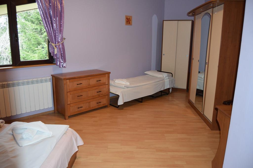 Borovets Holiday Apartments - Different Locations In Боровец Экстерьер фото