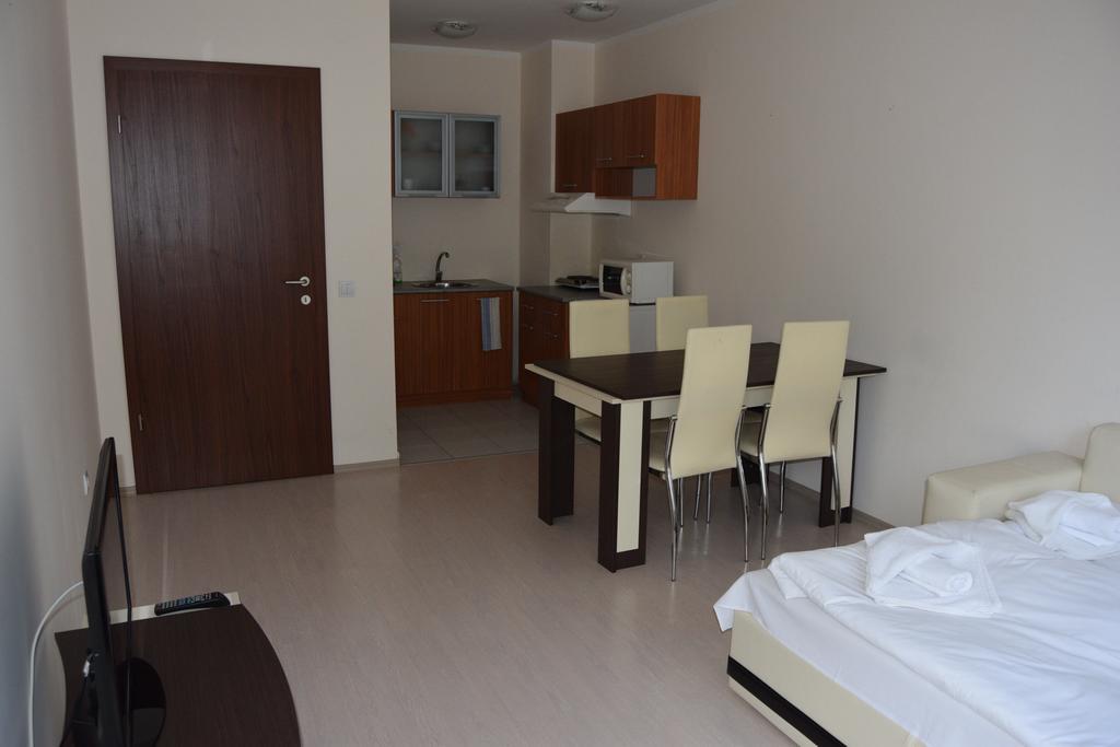 Borovets Holiday Apartments - Different Locations In Боровец Экстерьер фото